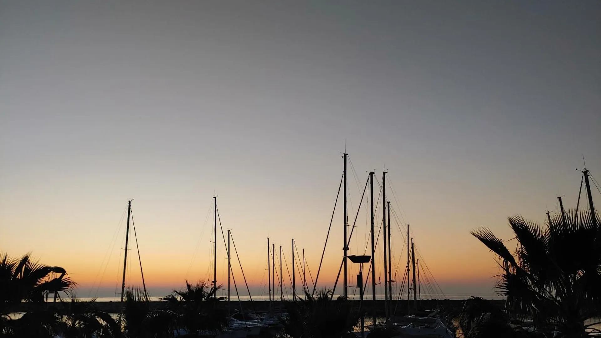 Best16 San Lorenzo al Mare 0*,  Italy